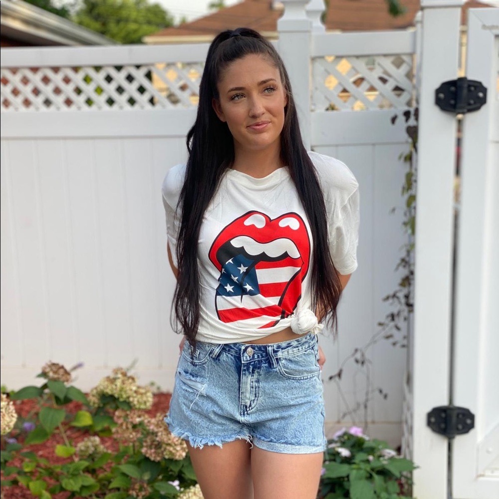 Infamous americano tee